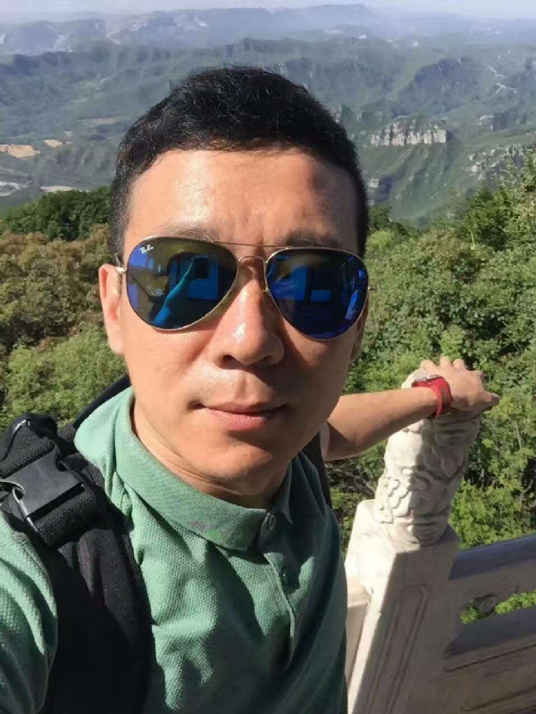 望穿秋水的第一张照片--桃园中老年相亲网