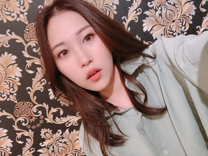 張婕兒的第一张照片--桃园中老年相亲网