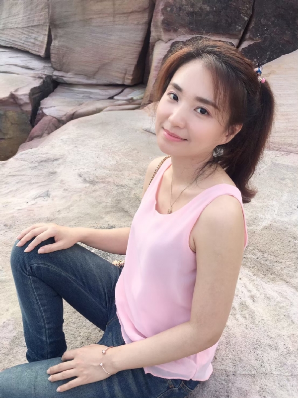 Jane的第二张照片--桃园中老年相亲网