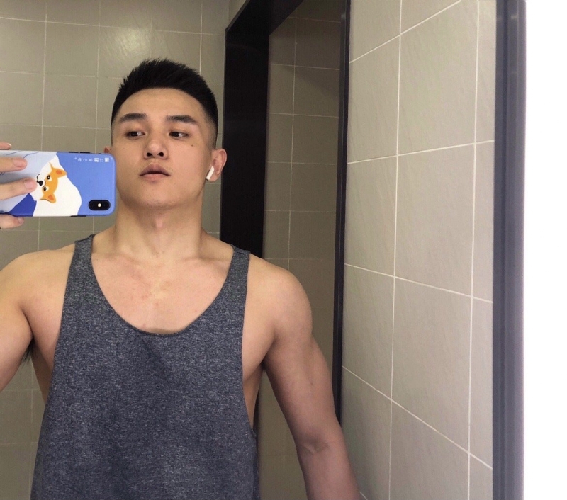 李文亮的第一张照片--桃园中老年相亲网