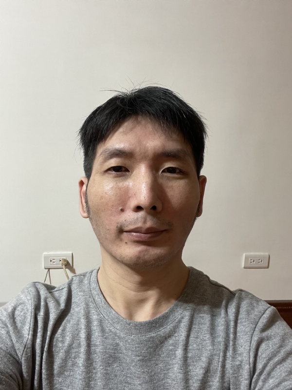 小成的第一张照片--桃园中老年相亲网