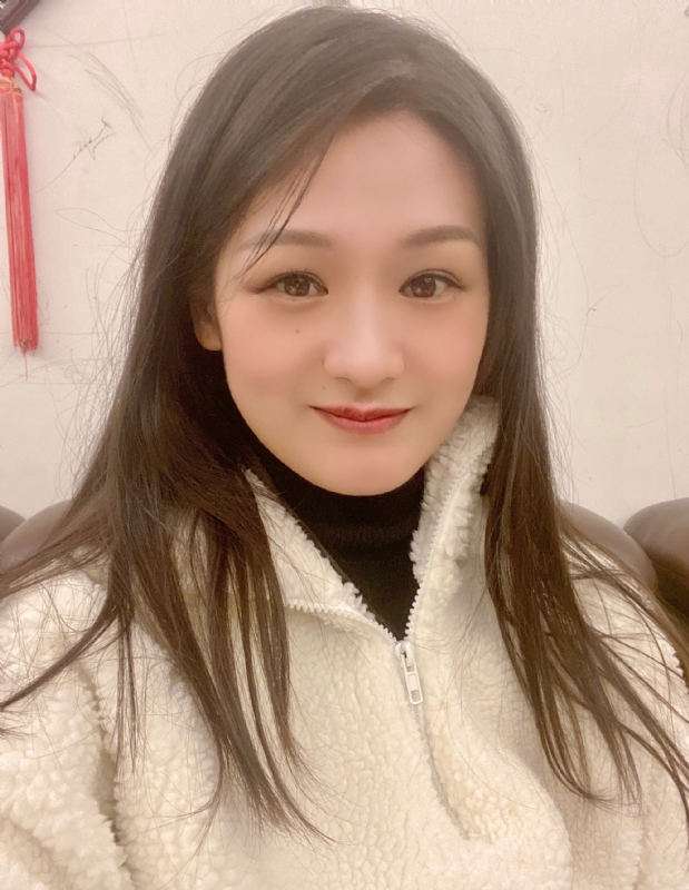 盧盈穎的第二张照片--桃园中老年相亲网