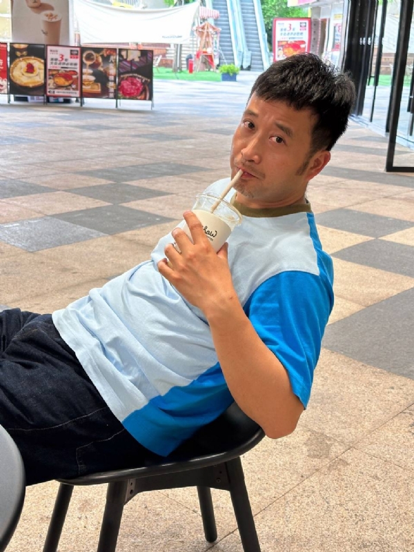 生而为人的第一张照片--桃园中老年相亲网
