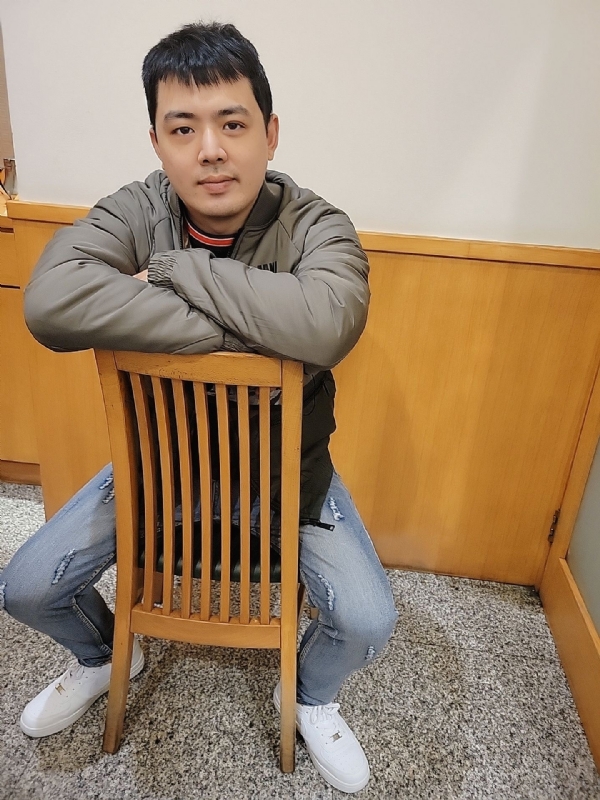 丁丁的第一张照片--桃园中老年相亲网